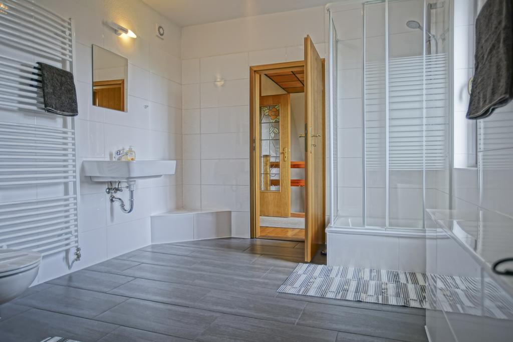 Ostseeferienhaus Oberes Apartment Mönkebude المظهر الخارجي الصورة